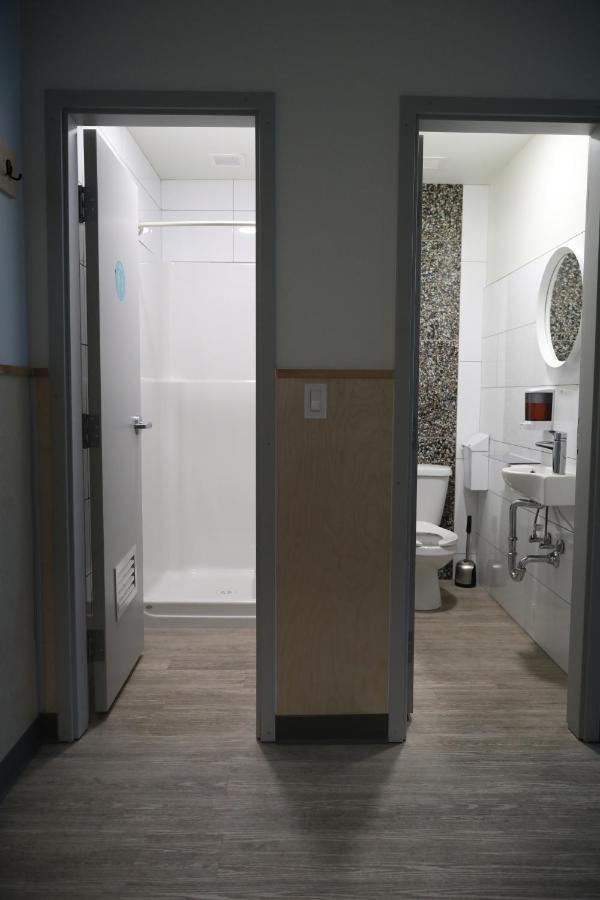 Canmore Downtown Hostel Ngoại thất bức ảnh